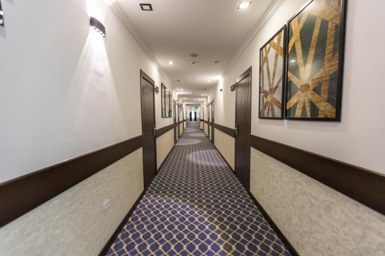 Shahzoda Grand Hotel - "Best Hotel Award Winner" Solnechnyy Dış mekan fotoğraf