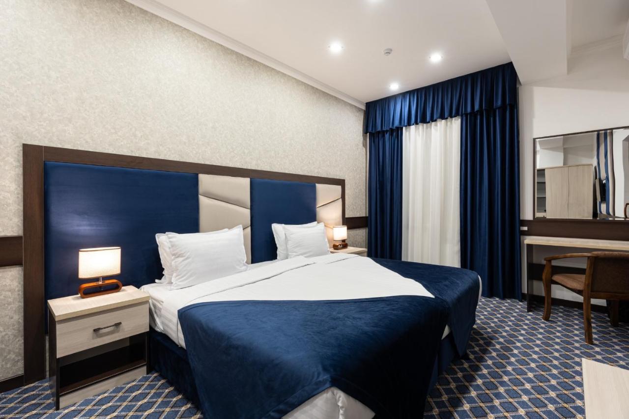 Shahzoda Grand Hotel - "Best Hotel Award Winner" Solnechnyy Dış mekan fotoğraf